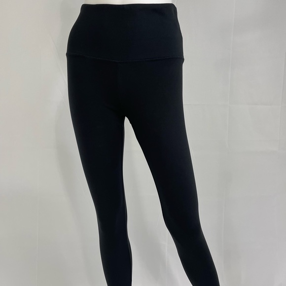 High waisted black leggings. - Picture 1 of 2